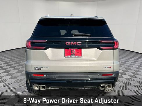 New 2026 GMC Acadia AT4 w/ Luxury Package AWD/4WD image 4