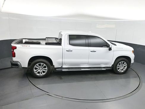 Used 2025 Chevrolet Silverado 1500 LTZ AWD/4WD image 28