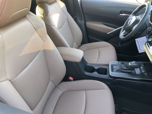 New 2026 Toyota Corolla Cross XLE image 23