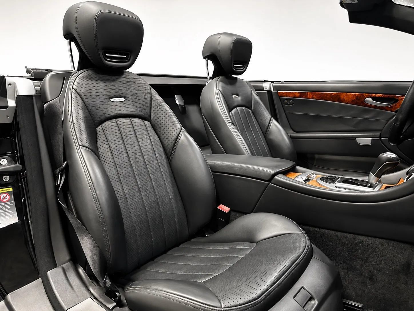 Used 2009 Mercedes-Benz SL 63 AMG image 18