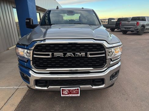 Used 2024 RAM 2500 Big Horn w/ Bed Utility Group image 2