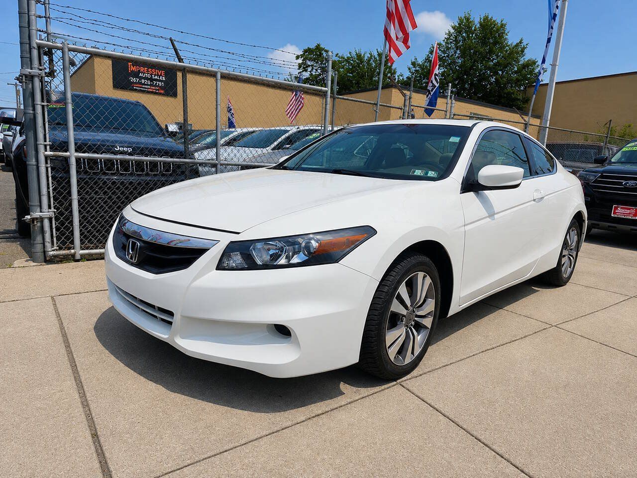 Used 2011 Honda Accord EX-L image 1