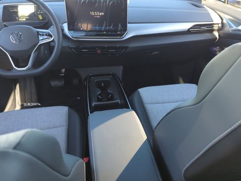 New 2026 Volkswagen ID.4 Pro image 19