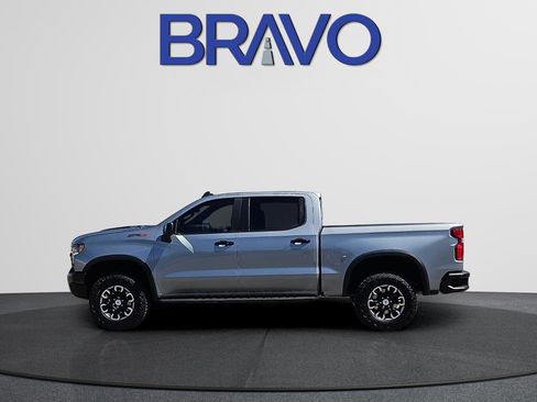 Used 2024 Chevrolet Silverado 1500 ZR2 w/ Technology Package AWD/4WD image 6