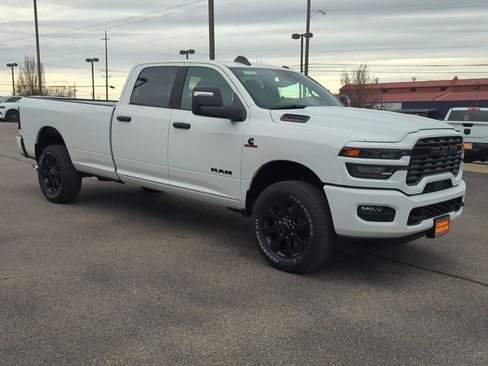 New 2026 RAM 2500 Big Horn AWD/4WD image 1