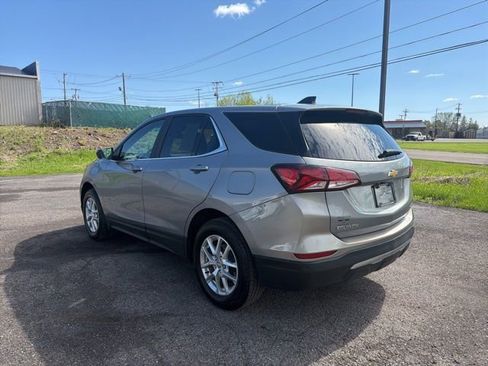Used 2024 Chevrolet Equinox LT AWD/4WD image 3