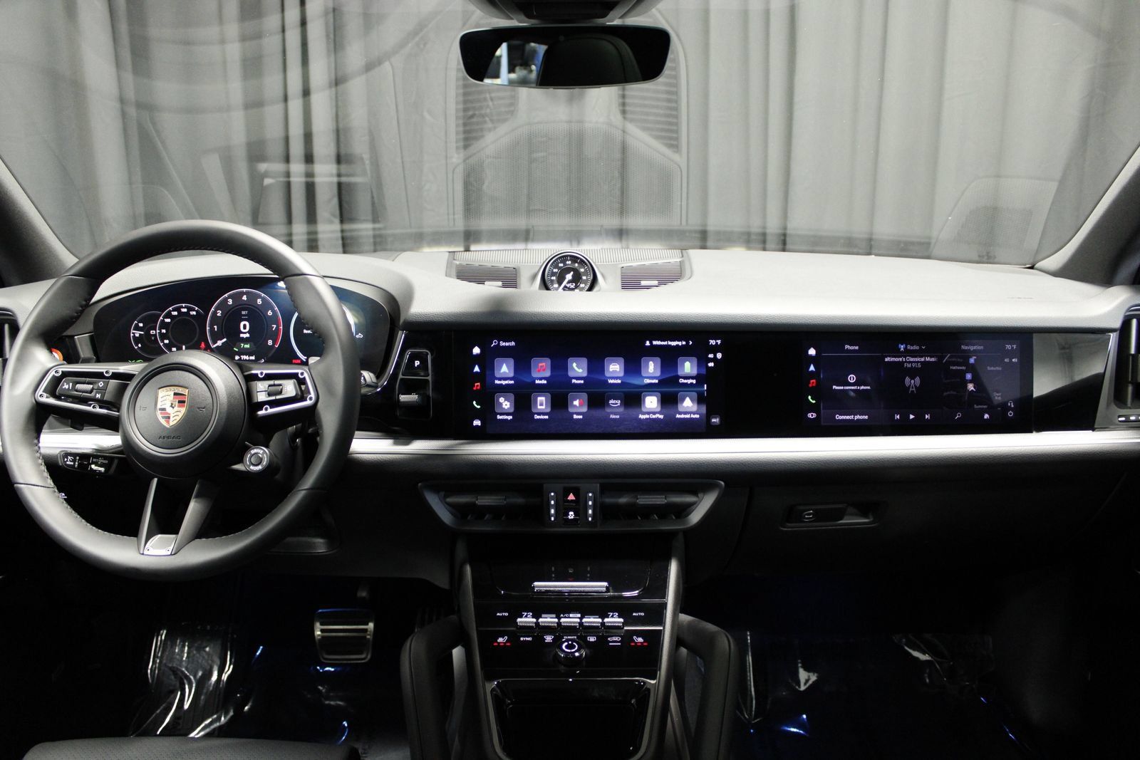 Certified 2026 Porsche Cayenne E-Hybrid AWD/4WD image 4