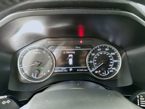 Used 2023 Mitsubishi Outlander SE FWD image 12