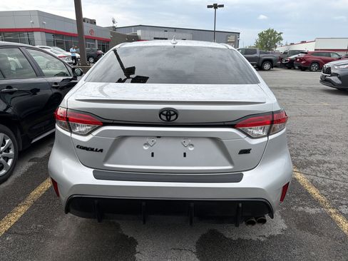 Used 2025 Toyota Corolla SE FWD image 6