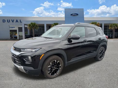 Used 2022 Chevrolet TrailBlazer LT w/ Convenience Package image 8