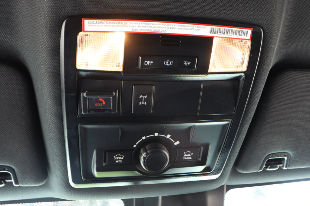 Used 2021 Toyota Tacoma TRD Off-Road w/ Technology Package AWD/4WD image 25
