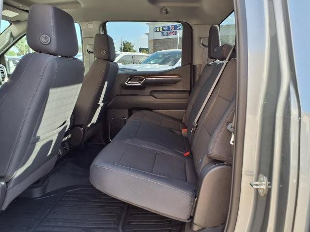 Used 2024 GMC Sierra 1500 SLE RWD image 19