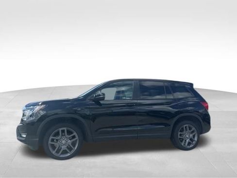 Used 2023 Honda Passport EX-L image 2