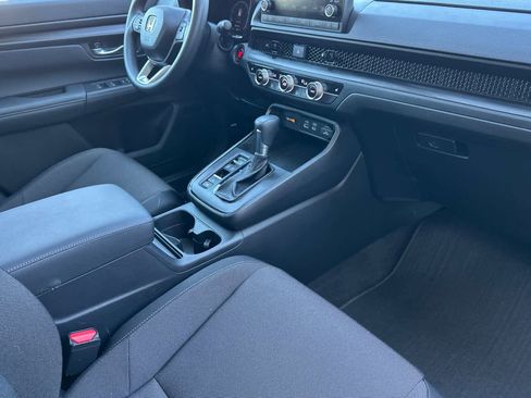 Certified 2025 Honda CR-V EX image 18