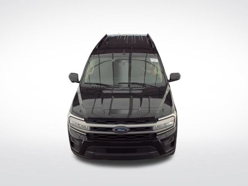 Used 2024 Ford Expedition Max XLT RWD image 18