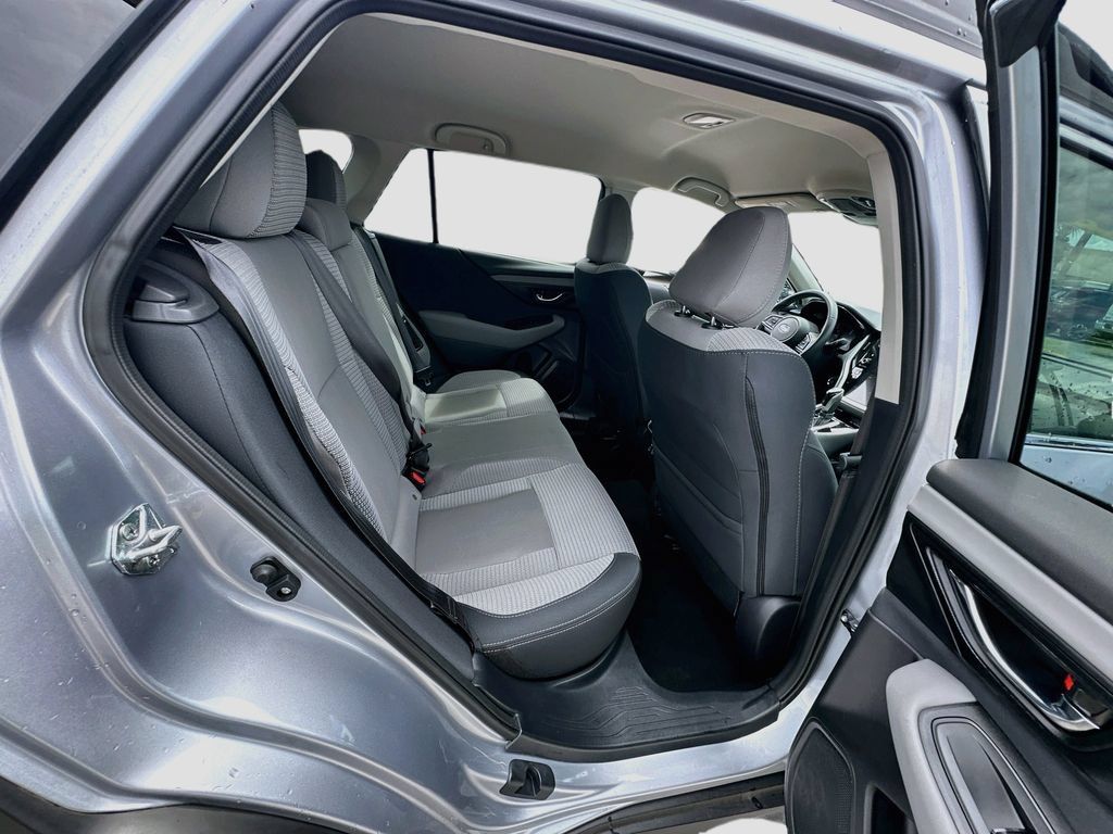 Certified 2025 Subaru Outback Premium AWD/4WD image 22
