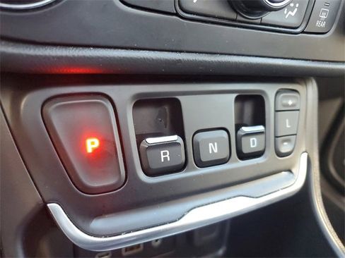 Used 2020 GMC Terrain Denali w/ Denali Premium Package image 30