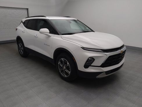 Used 2024 Chevrolet Blazer LT w/ Convenience Package FWD image 13