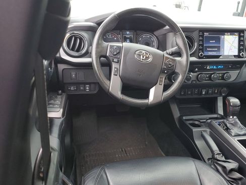 Certified 2021 Toyota Tacoma TRD Sport w/ TRD Premium Sport Package AWD/4WD image 10