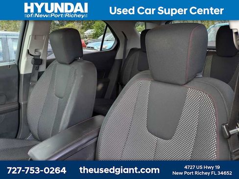 Used 2012 Chevrolet Equinox LT w/ Driver Convenience Package FWD image 3