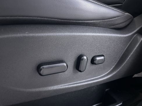 Used 2019 Ford Escape SEL AWD/4WD image 13