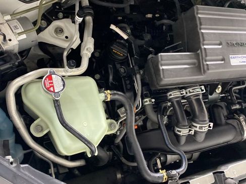 Used 2018 Honda CR-V Touring image 35