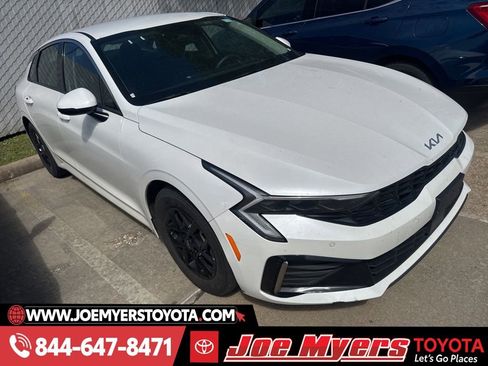 Used 2025 Kia K5 LXS image 6