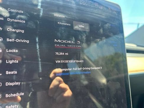 Used 2018 Tesla Model 3 Performance AWD/4WD image 8