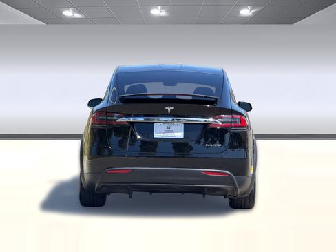 Used 2021 Tesla Model X Long Range AWD/4WD image 9