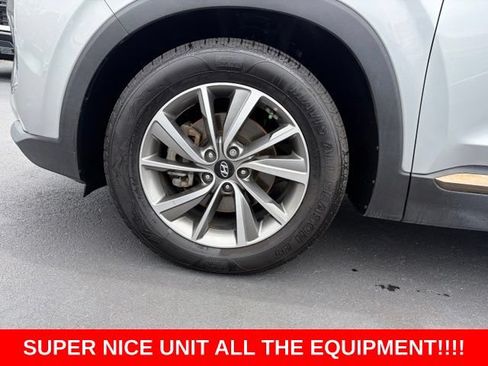 Used 2020 Hyundai Santa Fe Limited AWD/4WD image 9