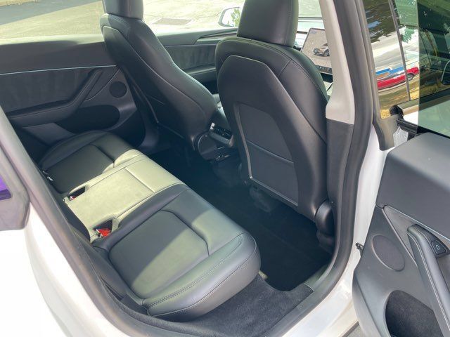 Used 2023 Tesla Model Y Long Range AWD/4WD image 15