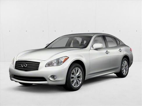 Used 2013 INFINITI M37 w/ Premium Pkg RWD image 1