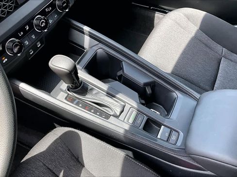 Used 2024 Honda Accord EX image 17