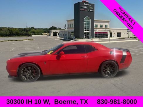 Used 2016 Dodge Challenger SRT Hellcat RWD image 1
