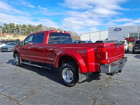 Used 2022 Ford F350 Lariat w/ Lariat Ultimate Package image 9