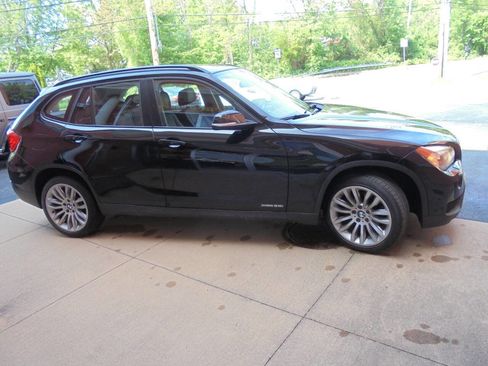 Used 2013 BMW X1 xDrive28i w/ Ultimate Pkg AWD/4WD image 5