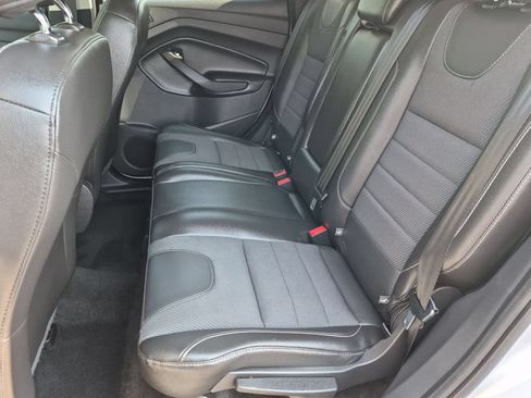 Used 2015 Ford Escape SE w/ SE Chrome Package AWD/4WD image 17