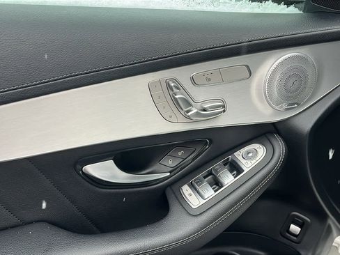 Used 2020 Mercedes-Benz GLC 300 4MATIC Coupe image 22