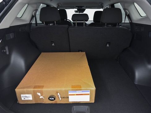 New 2026 Kia Sportage LX image 13