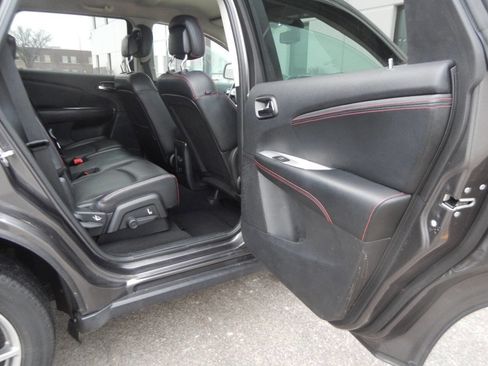 Used 2015 Dodge Journey R/T image 31