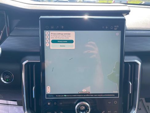 Used 2025 GMC Acadia Elevation FWD image 22