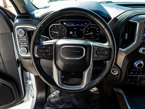 Used 2021 GMC Sierra 2500 Denali w/ Denali Ultimate Package image 19