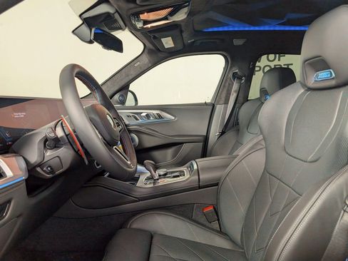 New 2026 BMW XM Label Red image 2