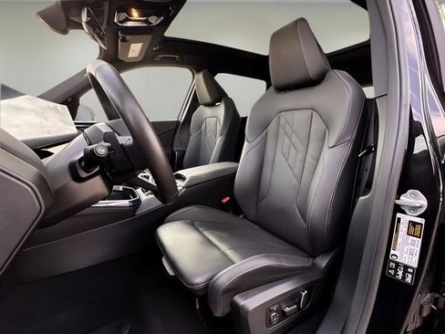 Used 2025 BMW X3 xDrive30i w/ Premium Package AWD/4WD image 8