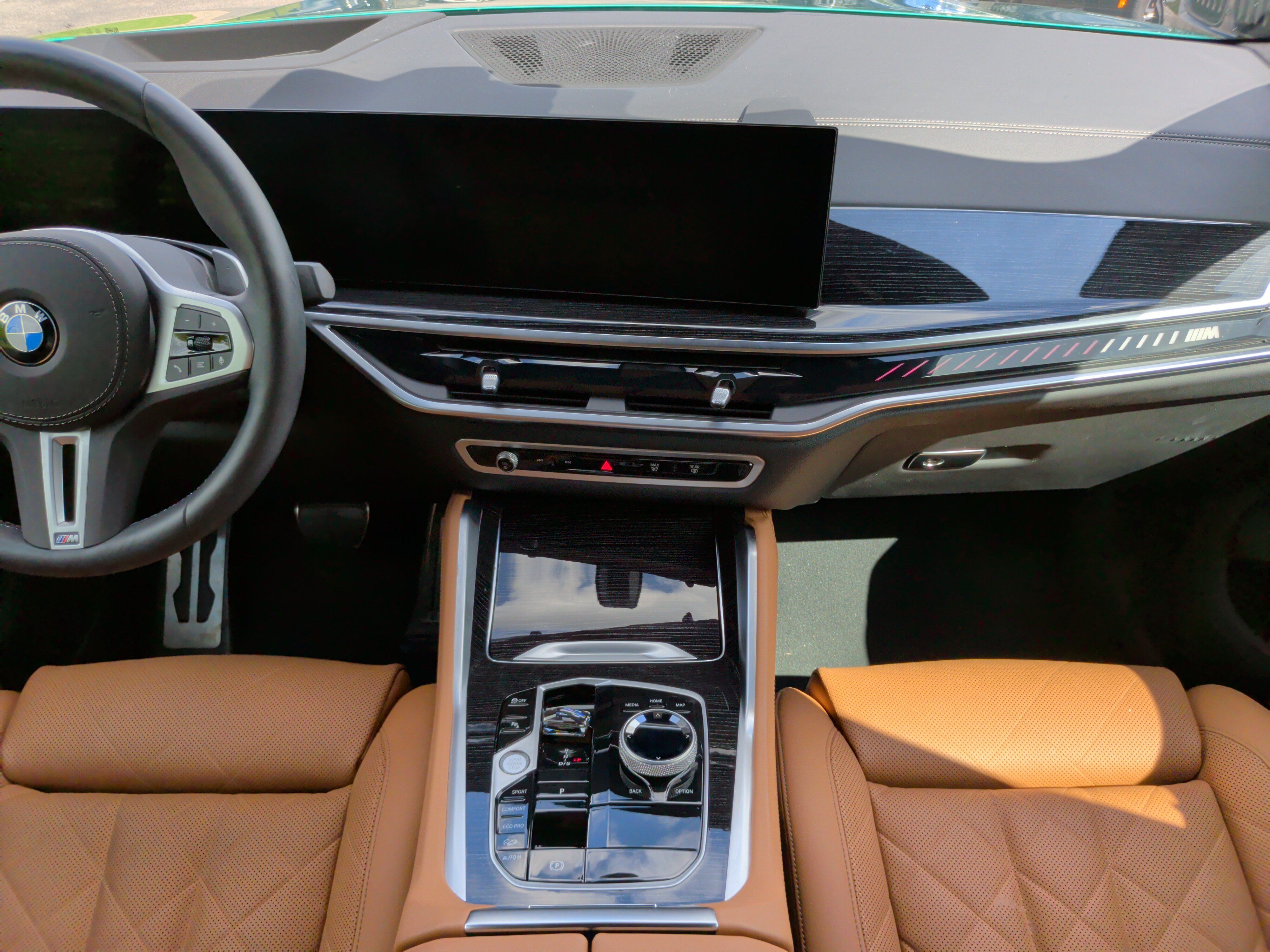 Certified 2026 BMW X6 M60i AWD/4WD image 34
