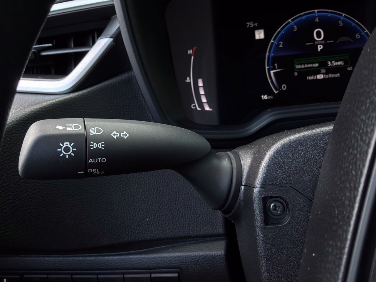 Used 2026 Toyota Corolla LE FWD image 35