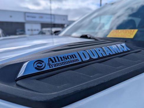 Used 2021 Chevrolet Silverado 2500 High Country w/ Z71 Off-Road Package image 6