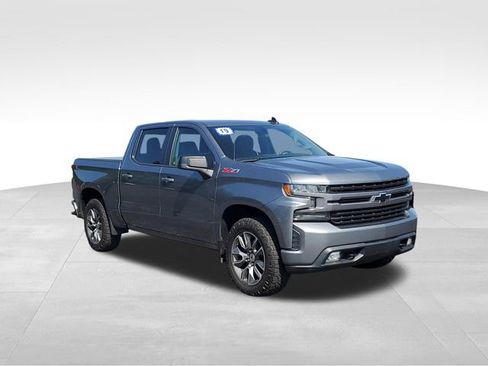 Used 2019 Chevrolet Silverado 1500 RST AWD/4WD image 2
