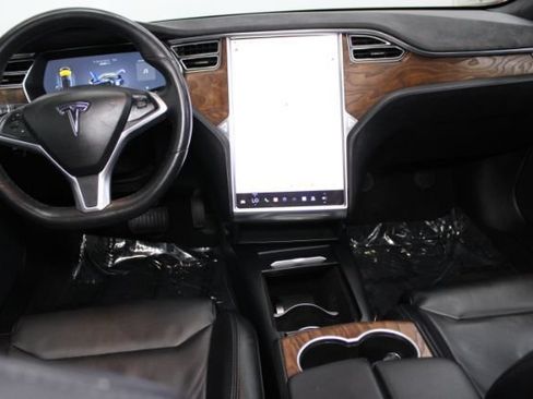 Used 2017 Tesla Model S 100D AWD/4WD image 2