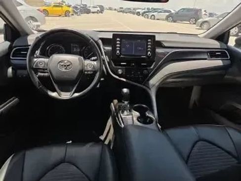 Used 2021 Toyota Camry SE FWD image 8